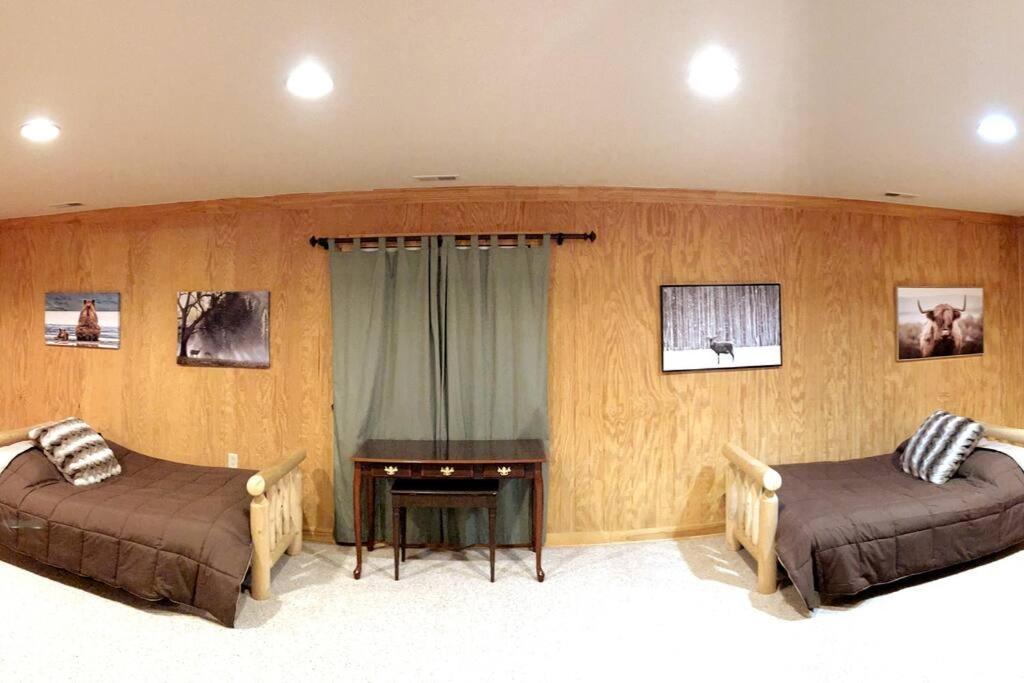 One Of A Kind Rustic Log Cabin Near Bryce Resort - Large Game Room - Fire Pit - Large Deck - Bbq Basye Luaran gambar